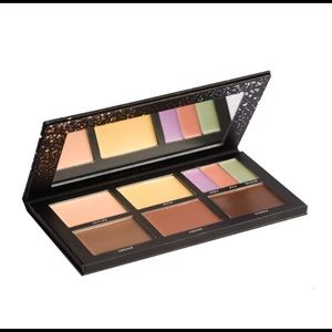 Garbo & Kelly millennial girl contour kit